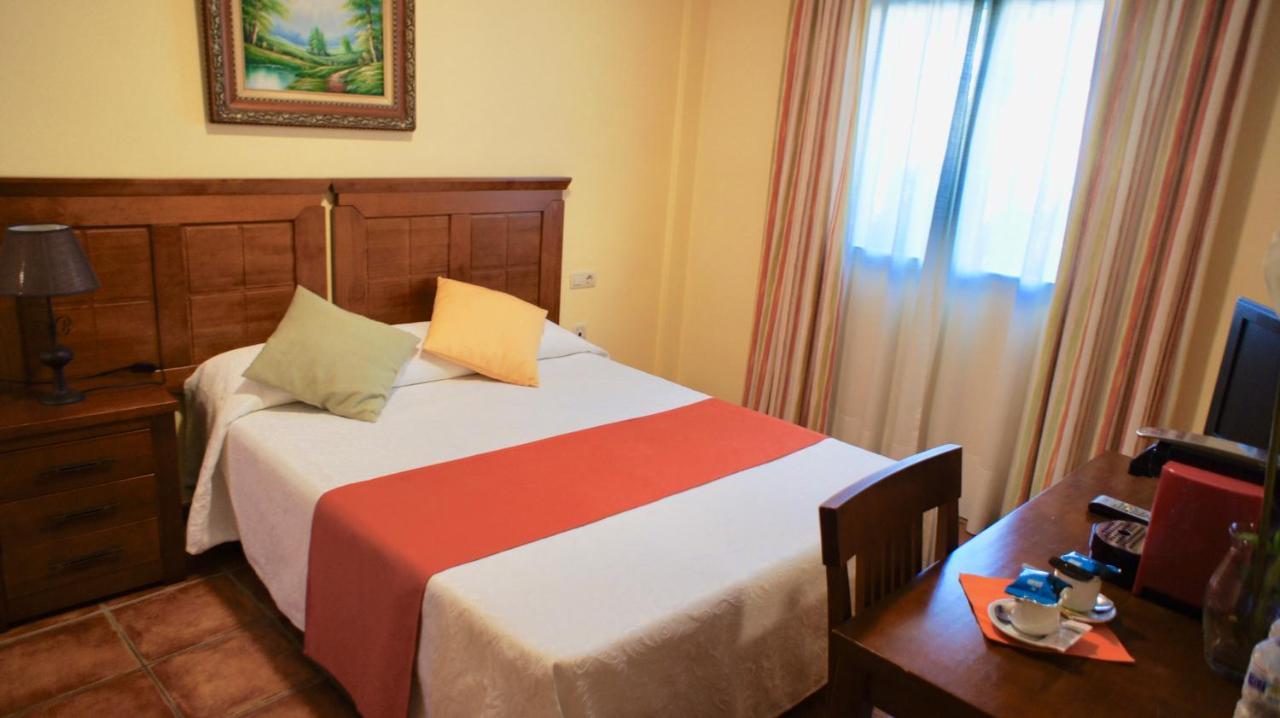 מאלגה Hotel Casa Vazquez מראה חיצוני תמונה